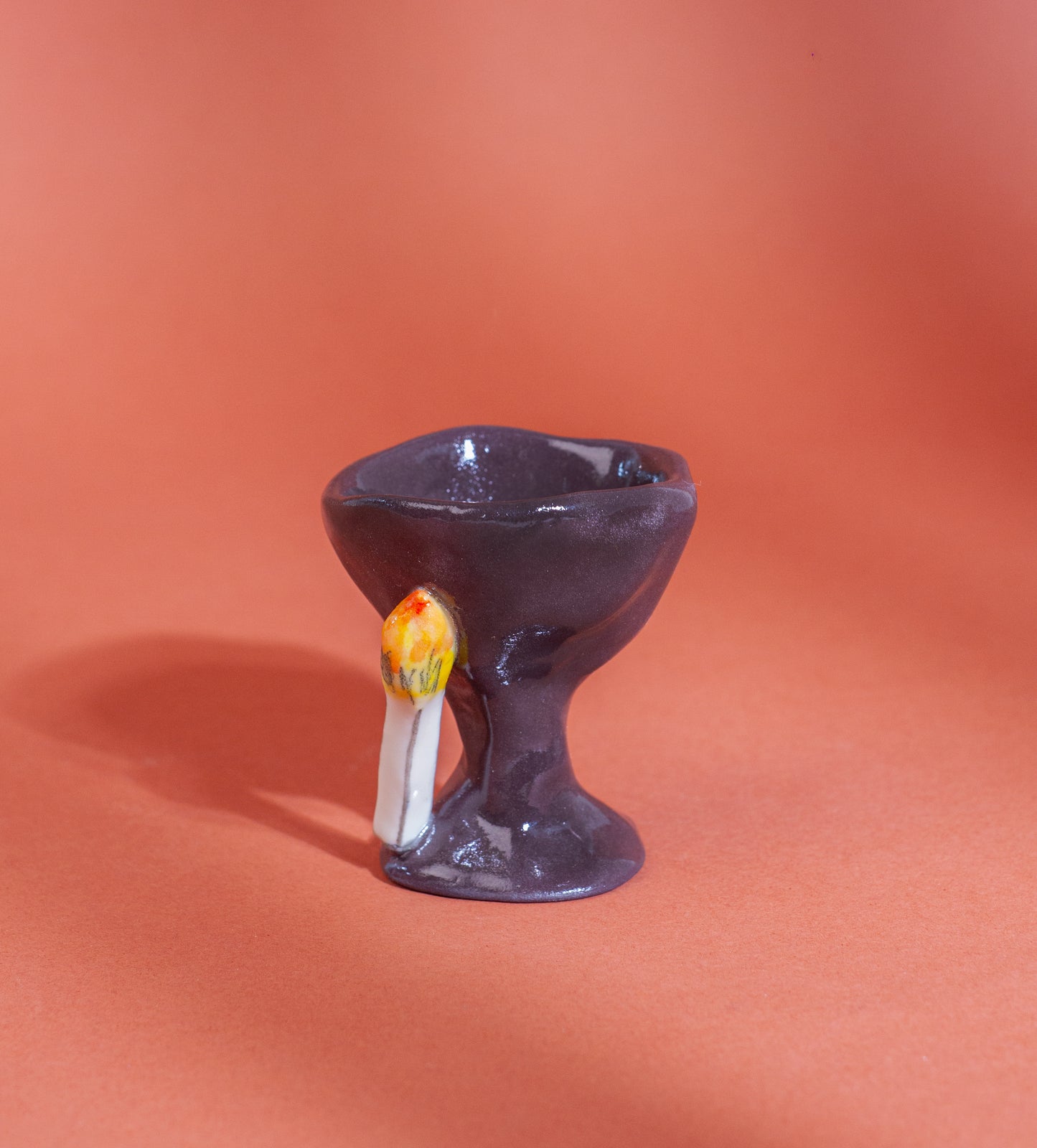 Egg cup / jewellery holder